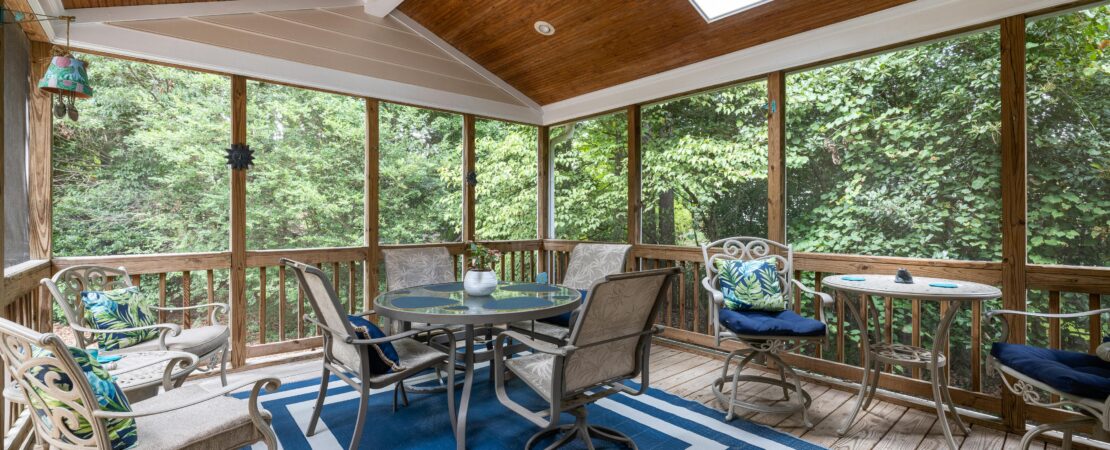 Exploring the Best Restaurants Listed on Bikes & Barrels – Biryani N Grill